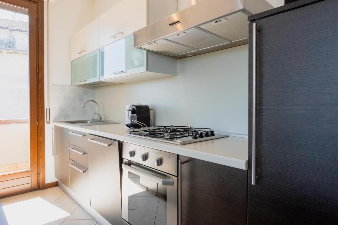 דסנזאנו דל גארדה By The Lake Apartments - Centro Storico מראה חיצוני תמונה