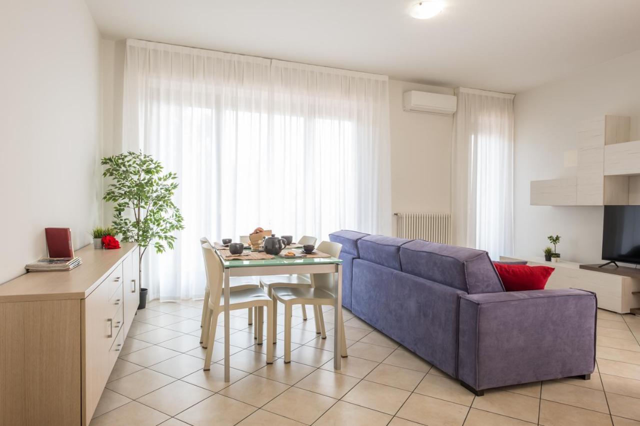 דסנזאנו דל גארדה By The Lake Apartments - Centro Storico מראה חיצוני תמונה