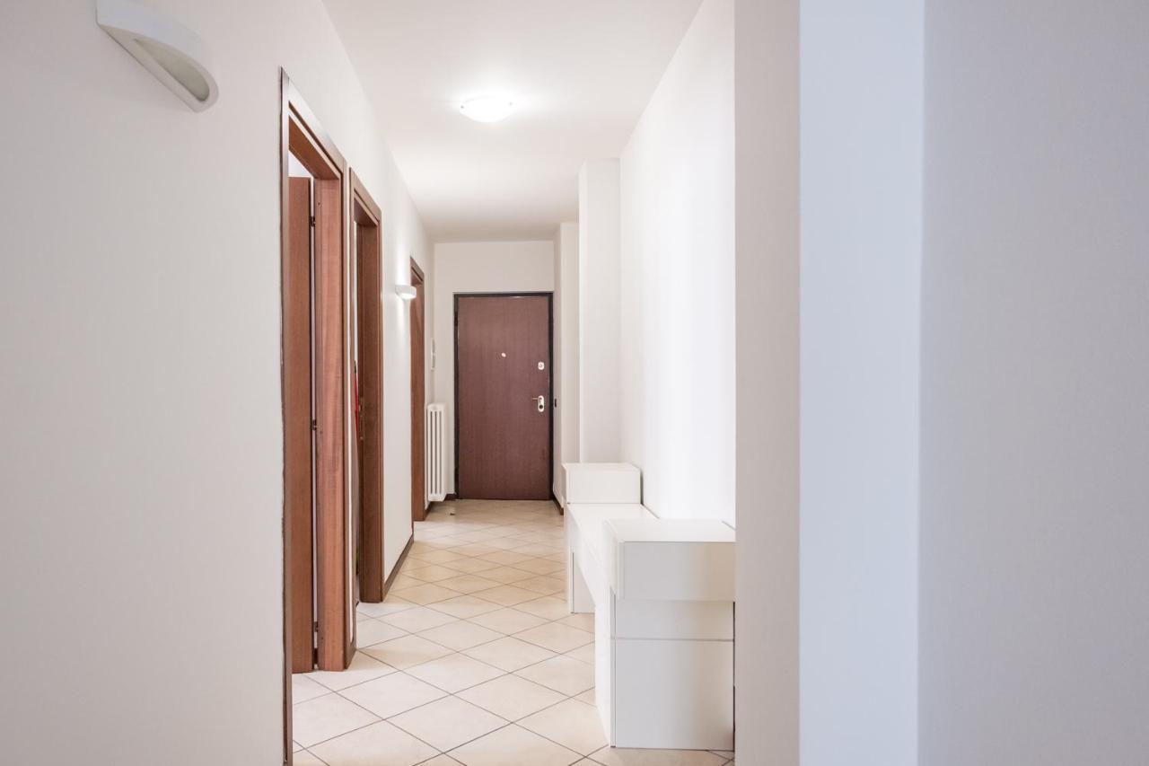 דסנזאנו דל גארדה By The Lake Apartments - Centro Storico מראה חיצוני תמונה